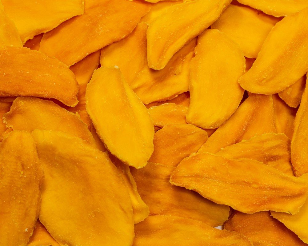 Dried mango slices